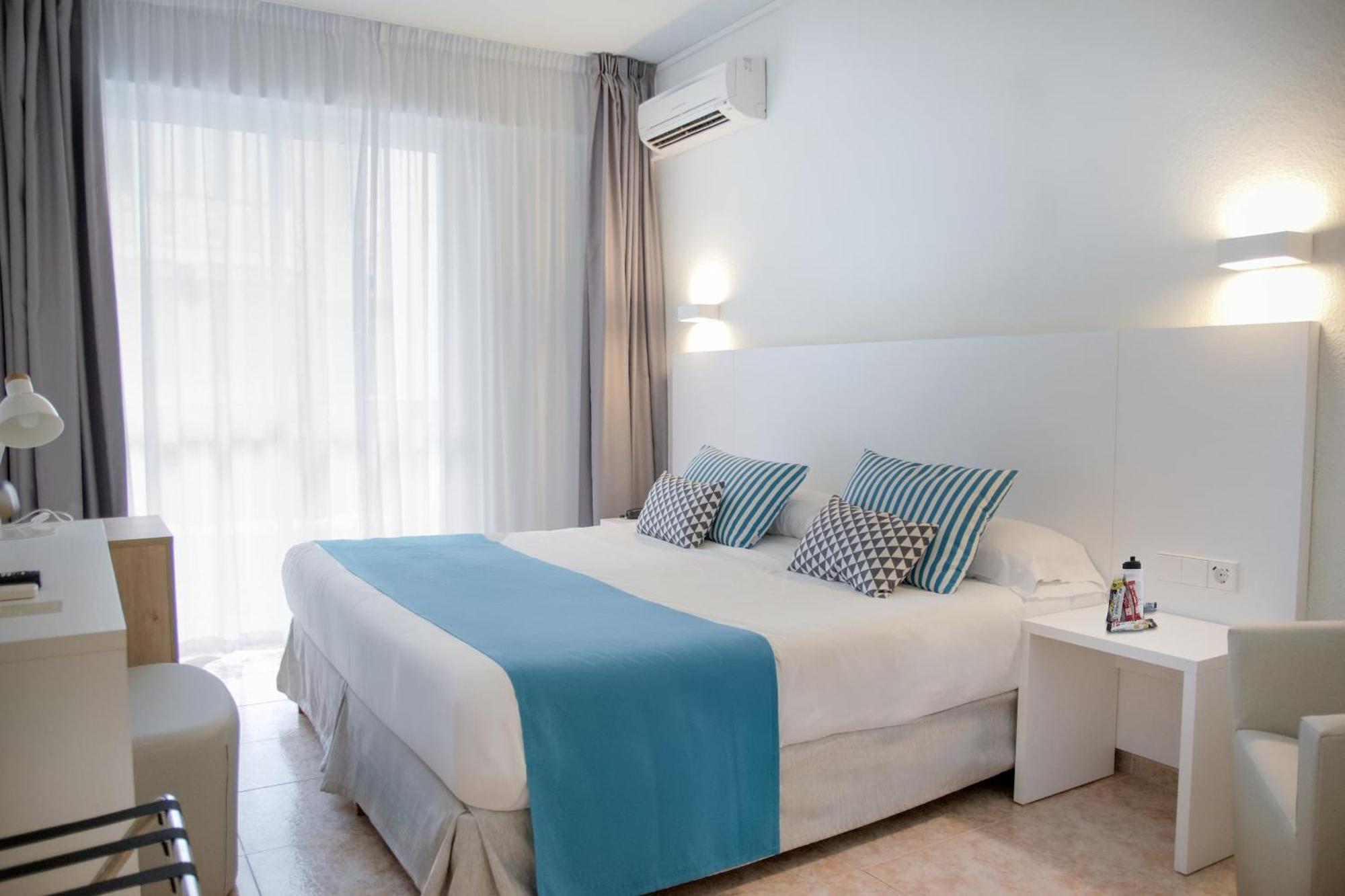 Bluesea Piscis - Adults Only Hotel Port de Alcudia  Exterior photo