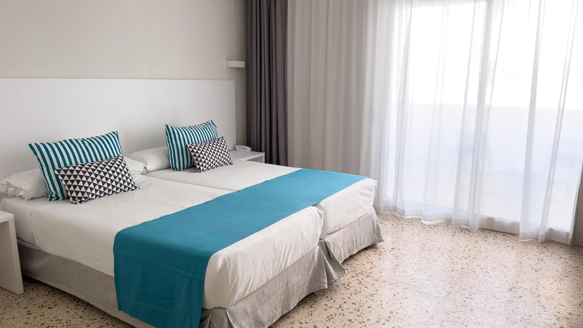 Bluesea Piscis - Adults Only Hotel Port de Alcudia  Exterior photo